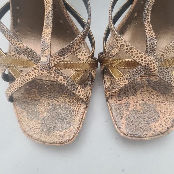 BCBGirls Animal Print Leather T-strap Sparkly Platform Heels 8.5B - Picture 2 of 13